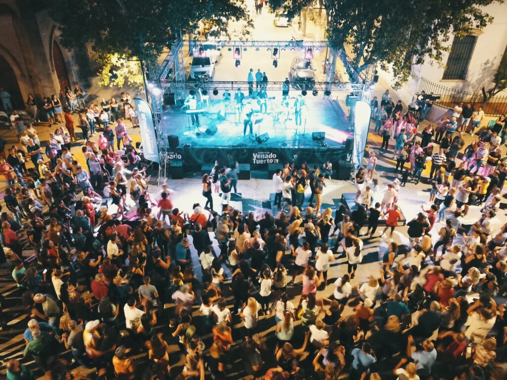 “Venado Celebra Año Nuevo” despidió el 2023 al ritmo de la cumbia santafesina