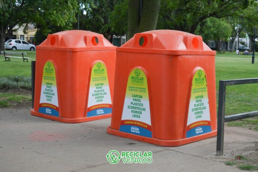 La ciudad cuenta con más de 30 campanas de reciclaje distribuidas en distintos puntos