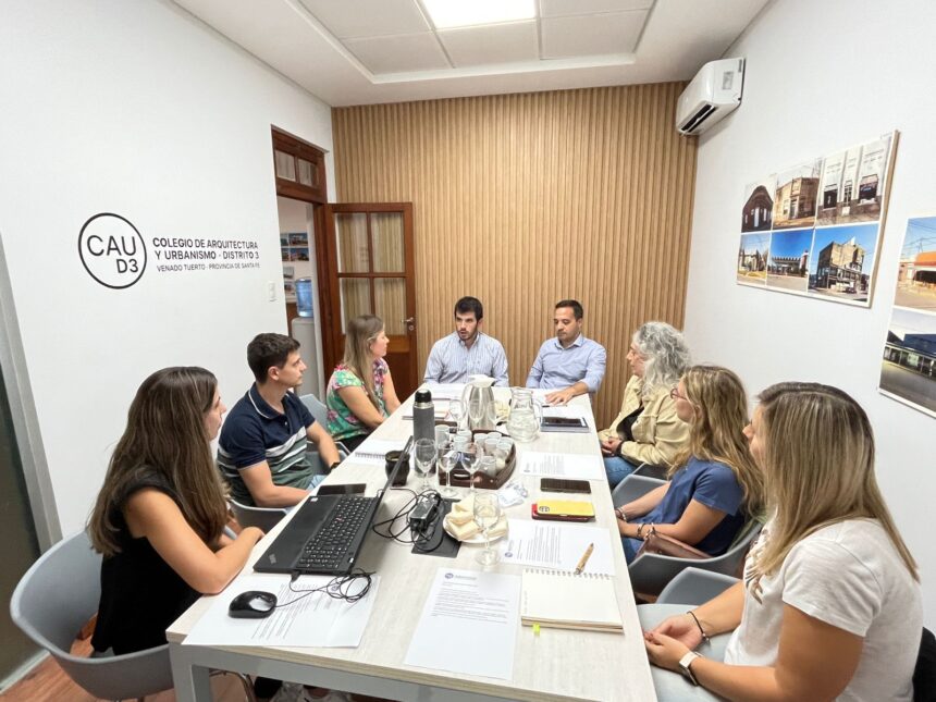 Encuentro con el Colegio de Arquitectos para fortalecer el trabajo conjunto