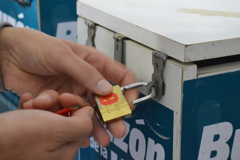 Depositaron 51 posibles denuncias en la segunda apertura de Buzones de la Vida del año