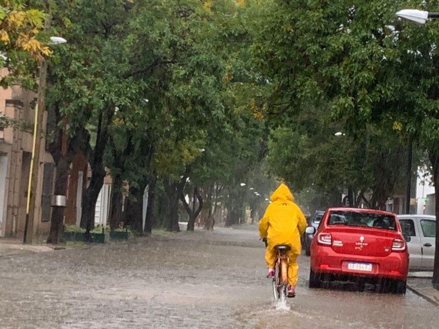 Control de transitabilidad y trabajos de limpieza por las persistentes lluvias