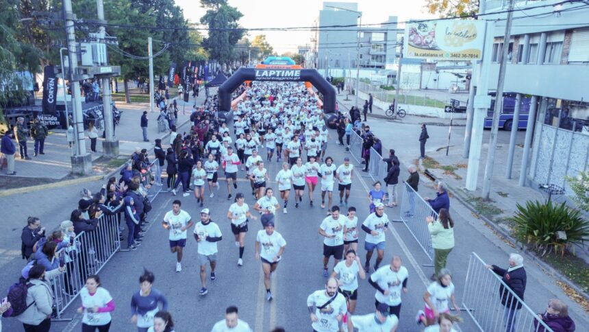 En el marco del 140º Aniversario: más de 700 atletas participaron de la Media Maratón Venado Tuerto 21k