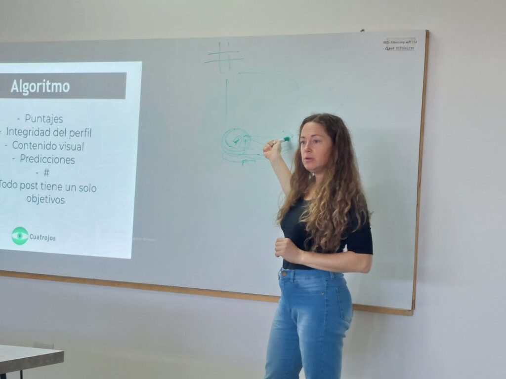 El Municipio brindó una capacitación sobre el Uso de Redes Sociales