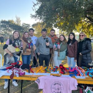 Festival Día del Animal: El sol otoñal fue aliado de la tarde mascotera en plaza Italia