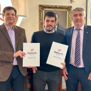 El intendente Chiarella gestiona obras en Santa Fe