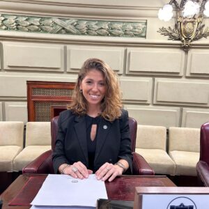 Sofía Galnares impulsa el voluntariado como una forma de trabajo conjunto entre ciudadanía y gobiernos locales para abordar problemas ambientales