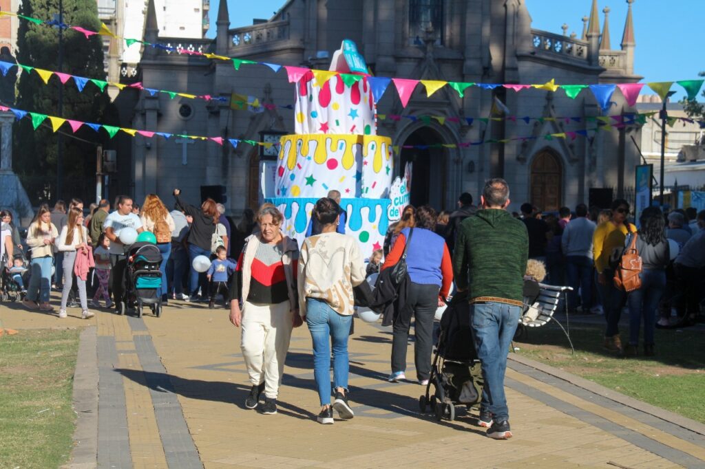 “El Cumple de Venado” ofreció dispositivos lúdicos para las infancias y familias