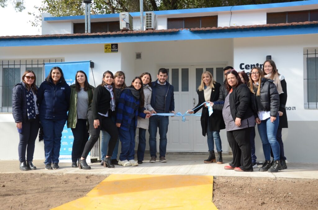 El intendente Chiarella inauguró las remodelaciones del Centro de Salud del barrio Victoria