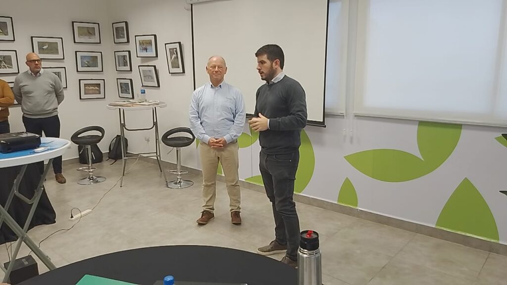 Chiarella participó del lanzamiento de una capacitación en Agronegocios de Nuseed SA