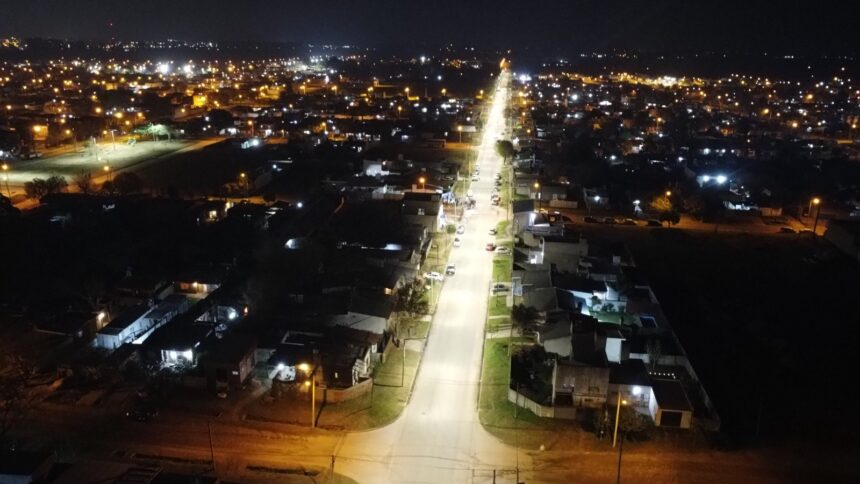 Inauguraron las luces led de avenida Cavanagh en el barrio Ciudad Nueva Inauguraron las luces led de avenida Cavanagh en el barrio Ciudad Nueva