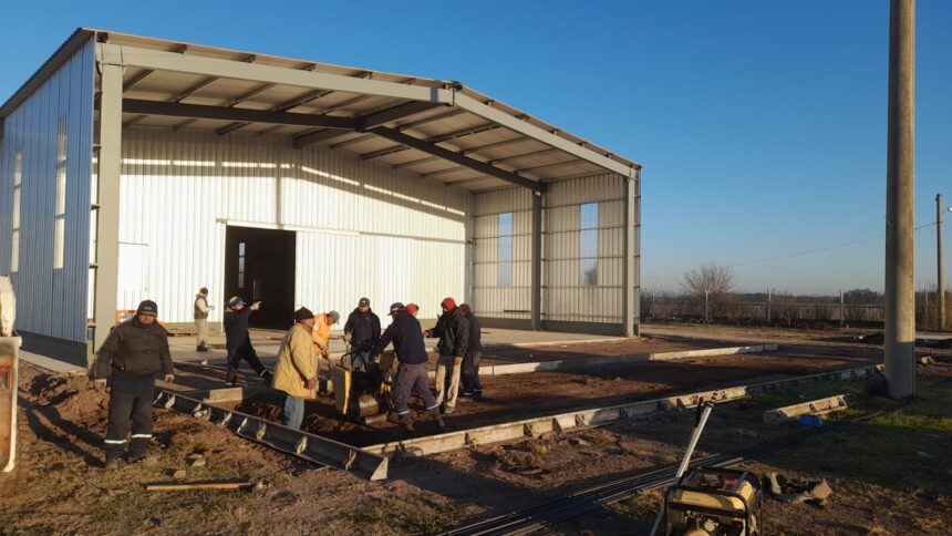 El Gobierno Municipal realiza trabajos de hormigonado en la Planta de Tratamiento de Residuos