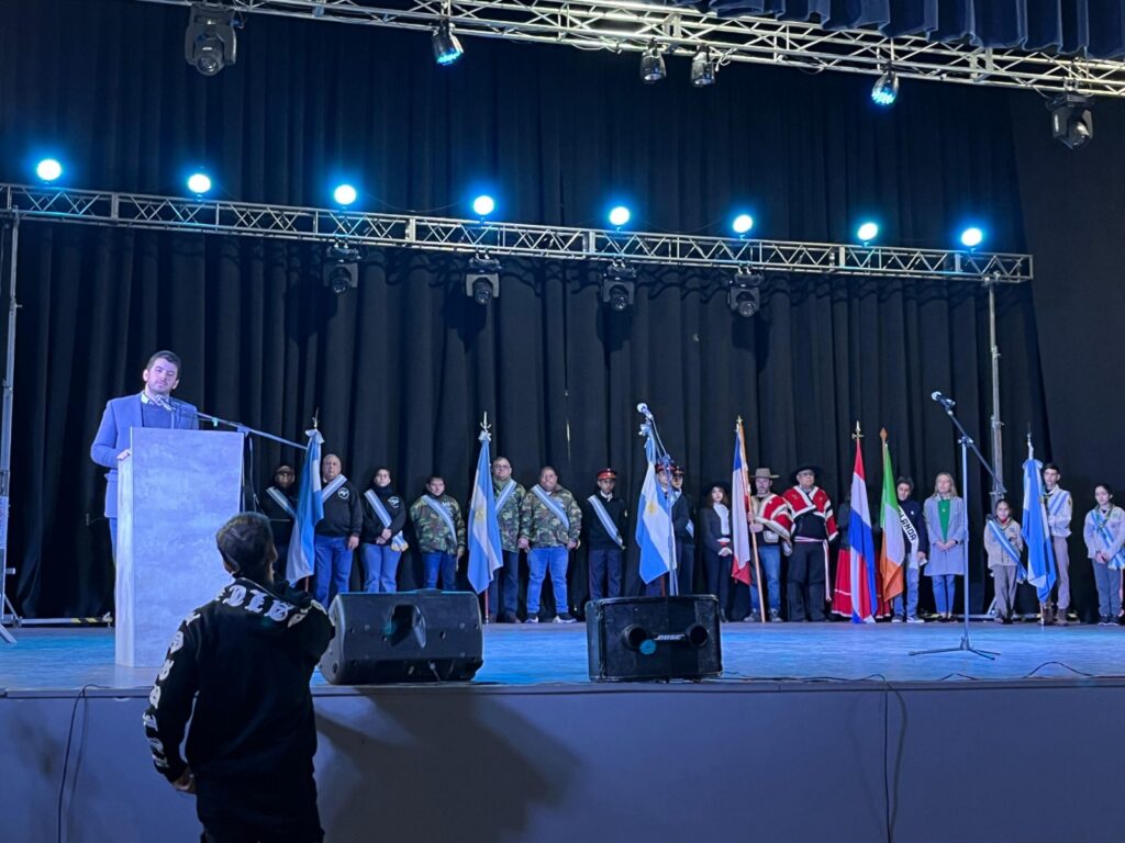 Chiarella encabezó el acto oficial del 9 de Julio en una jornada colmada de actividades