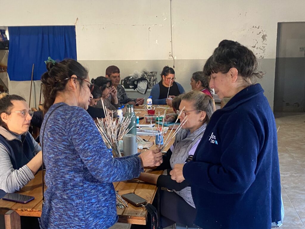 El programa “Territorios Creativos” retoma su actividad en el SUM “Héroes de Malvinas” y Vecinal Güemes