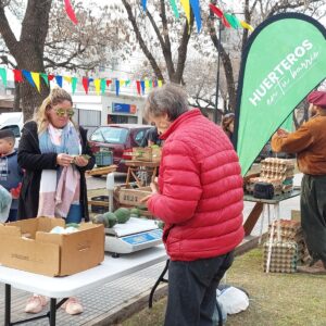 Este miércoles, “Huerteros en tu Barrio” en la plaza Escribano