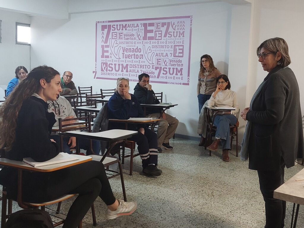 “Conecta Empleo” y el grupo pastizales capacitan para Auxiliar en Jardinería