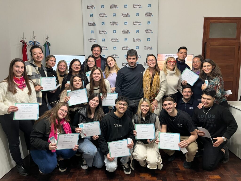 Reconocen a estudiantes de Psicología de IUNIR por la participación en el desafío “Creértela para Cuidarte”