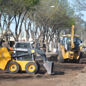 En barrio Alejandro Gutiérrez: El Gobierno municipal avanza con la pavimentación en calle Pinto Lucero