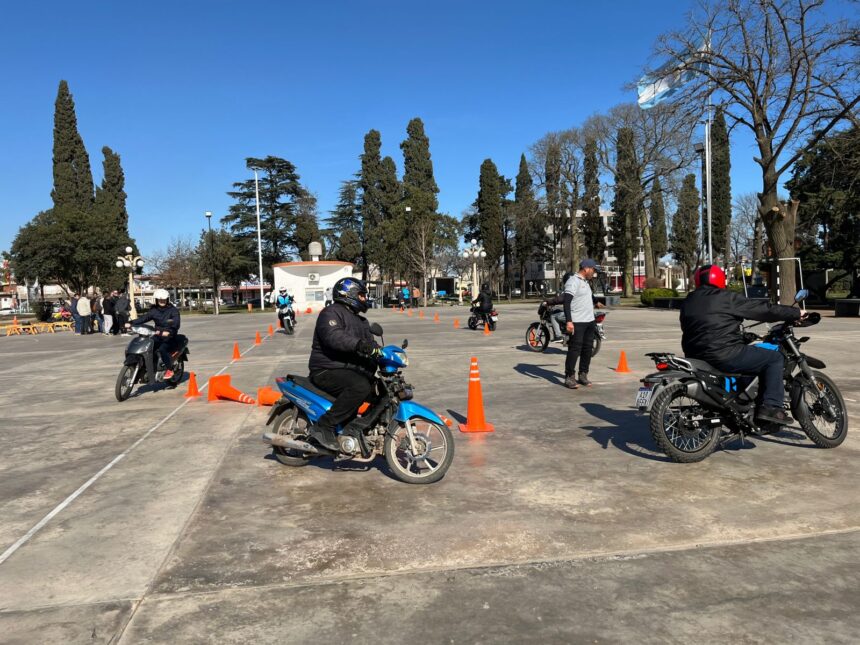 Acciones conjuntas de provincia y municipio por una conducción segura de motos
