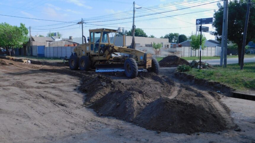El Gobierno municipal prepara el suelo para seguir pavimentando en barrio San José Obrero