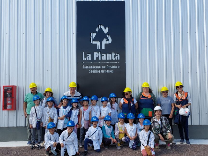 Alumnos de la Escuela Nº 789 visitaron la Planta de Tratamiento y el Centro Educativo Ambiental