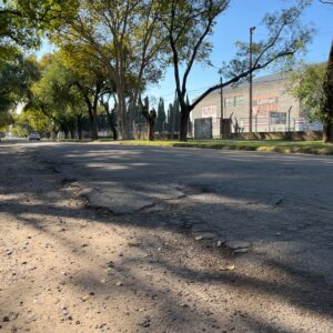 El Gobierno Municipal inicia importante obra de repavimentación en AV. Jorge Newbery