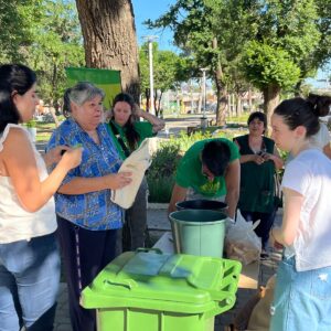 Objetivo Cierre Basural: en dos horas se entregaron más de 120 EcoTachos