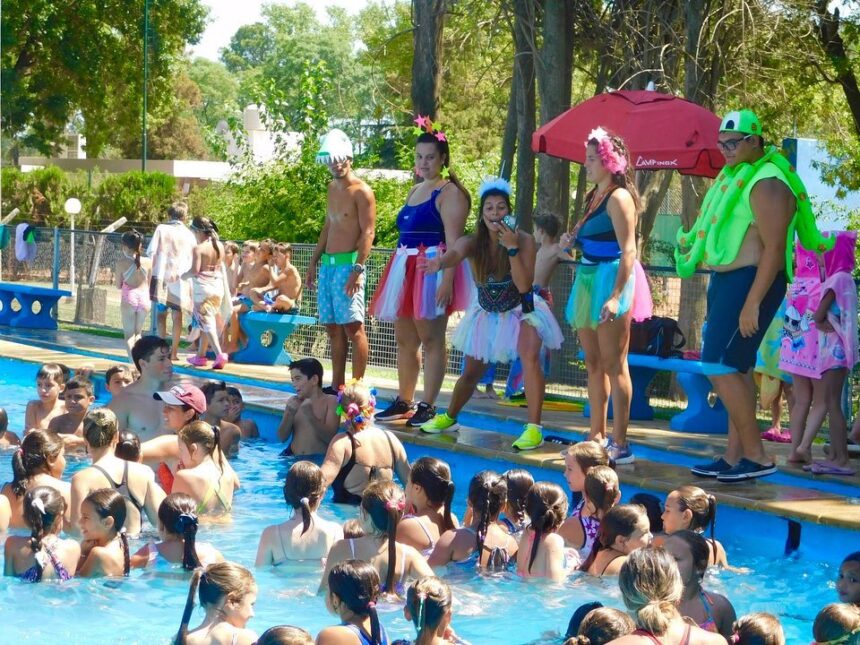 Convocatoria laboral para actividades recreativas y deportivas de verano