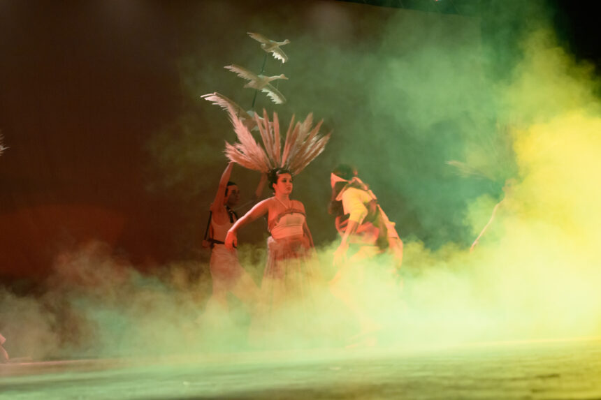 La Escuela Municipal de Teatro Musical repone “Con los Ojos Color Pampa”, un homenaje a nuestra tierra La Escuela Municipal de Teatro Musical repone “Con los Ojos Color Pampa”, un homenaje a nuestra tierra