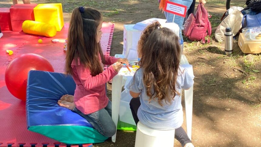 Jornada de concientización en plaza Fleming por el Día de las Personas con Discapacidad