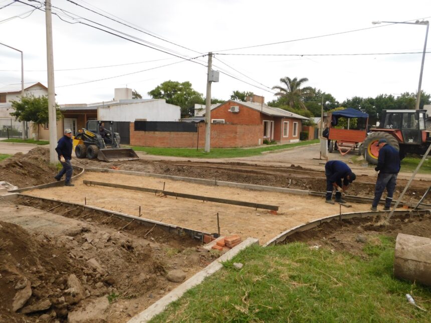 El Gobierno Municipal realiza hormigonado de aleta en Camps y Santa Cruz