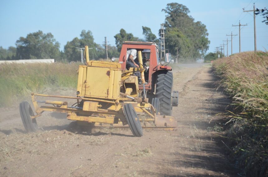 “Caminos Productivos”: avanza el reacondicionamiento de traza desde Alem y ruta 8 hacia el sur
