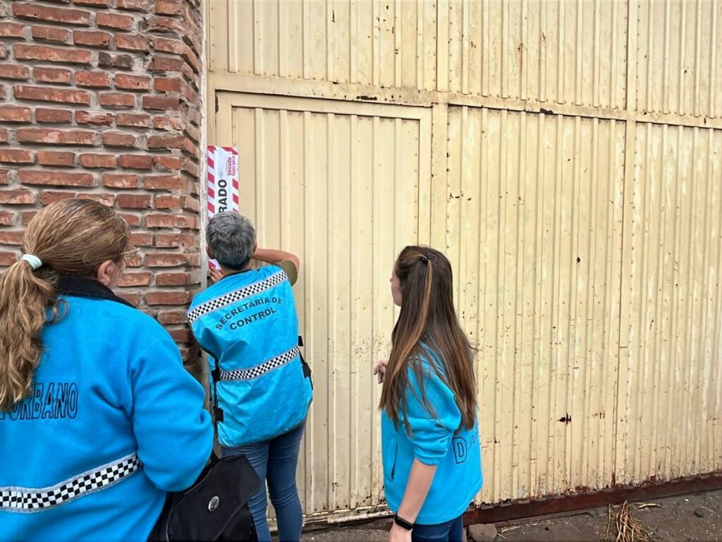 Nueva Clausura a Comercio Mayorista de alimentos por adulteración de rótulos