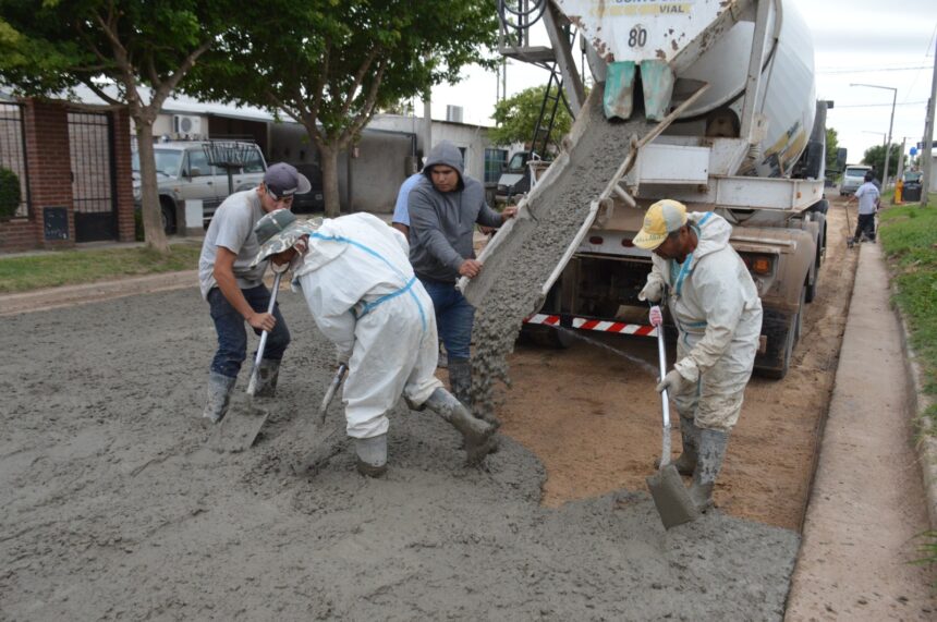 Un salto de calidad: Notorio crecimiento de las cuadras pavimentadas en el periodo 2021-2024