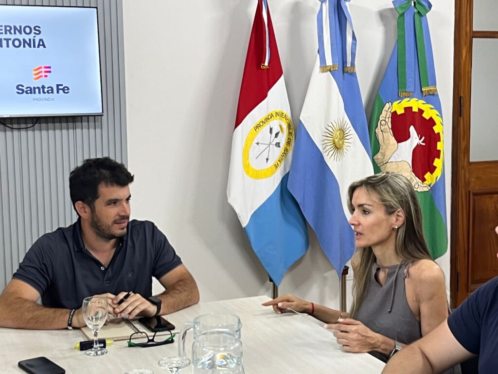 Gobiernos en sintonía: Georgina Losada visitó al intendente Chiarella y recorrió empresas