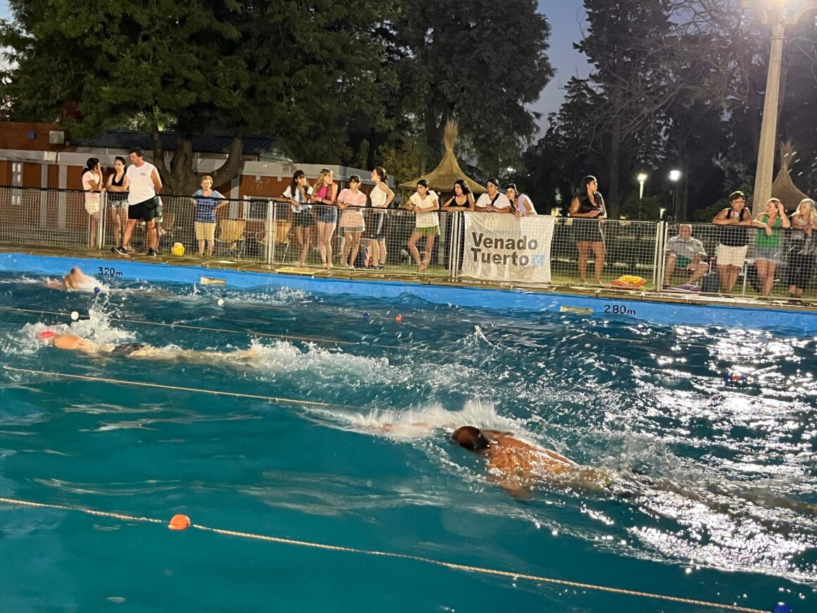 Verano en Venado: se viene la 2ª Posta Acuática nocturna 2025 en el Parque Municipal