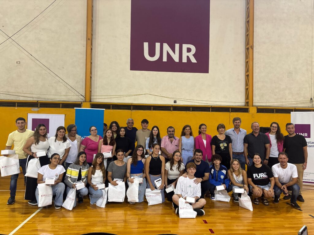 Más oportunidades. Chiarella y Bartolacci inauguraron la Residencia Universitaria en Rosario