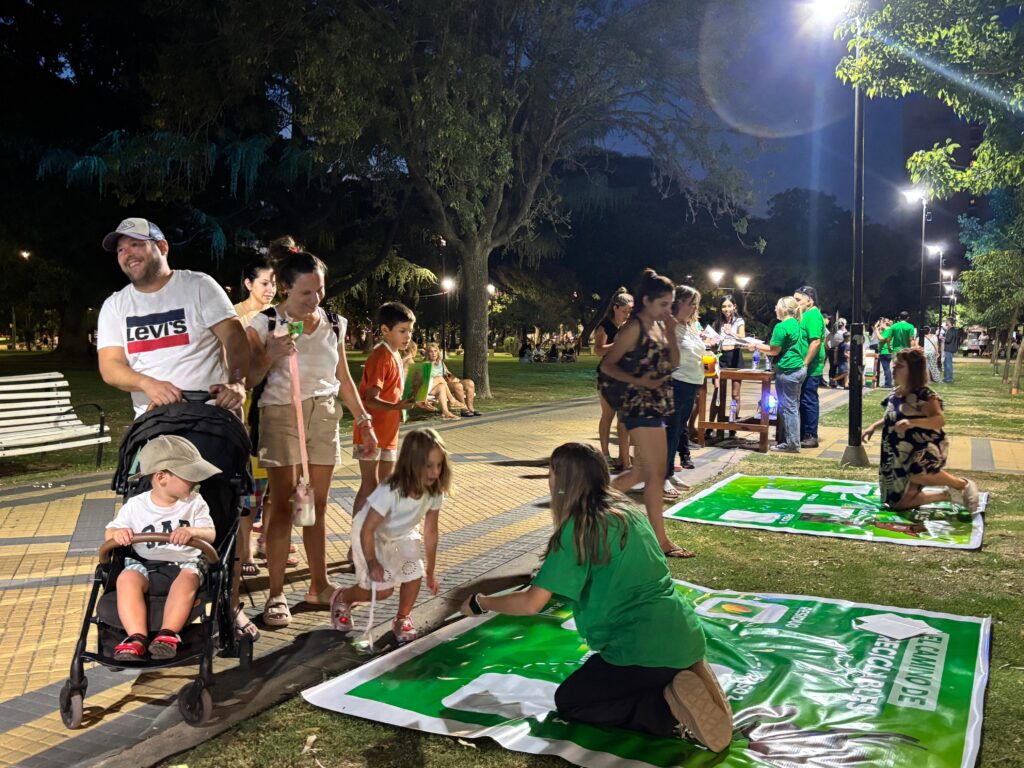 Objetivo Cierre Basural: intervención lúdica educativa en plaza San Martín para fomentar la recolección diferenciada