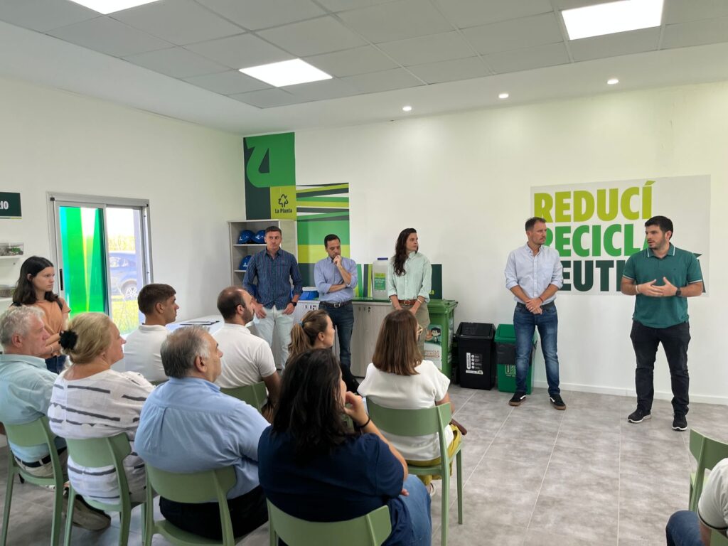 Objetivo Cierre Basural. Nueva firma de convenios entre el Municipio e instituciones y empresas de la ciudad