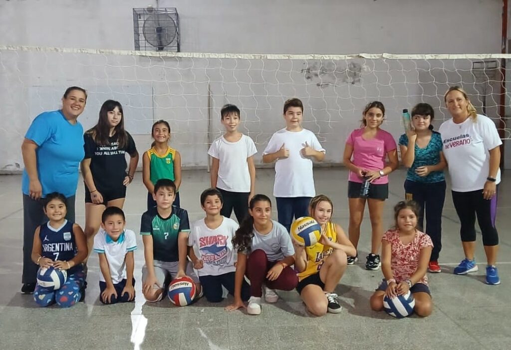 Arrancaron las Escuelas Deportivas con un importante número de concurrentes
