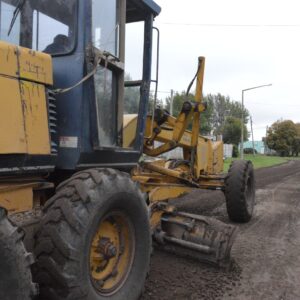 El Gobierno Municipal avanzó esta semana con perfilado y arreglo de calles