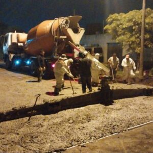 Más obras, más conectividad: nueva cuadra de pavimento en el barrio San José Obrero