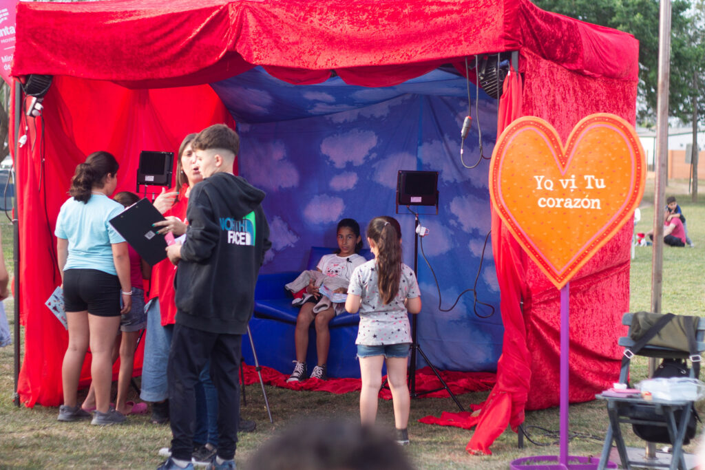 “Yo vi tu Corazón” llega con su propuesta cultural y de encuentro al Parque de la Niñez