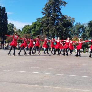 Muestra de precompetencia de Quimera Team en el “Venite al Parque” dominical