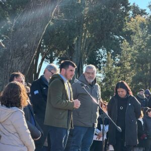 Emotiva toma de Promesa de Lealtad a la Bandera a alumnos de 4º grado por parte de los Veteranos de Malvinas