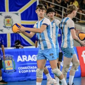 La Selección U17 de Vóley se encuentra en Venado e inaugurará piso deportivo del Club Ciudad