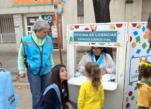 Semana de los jardines: el espacio lúdico vial se sumó a la movida del nivel inicial del Taller de Nazareth