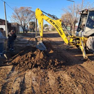 Obras pluviales: Conectan sumideros al desagüe de Moreno y Basualdo