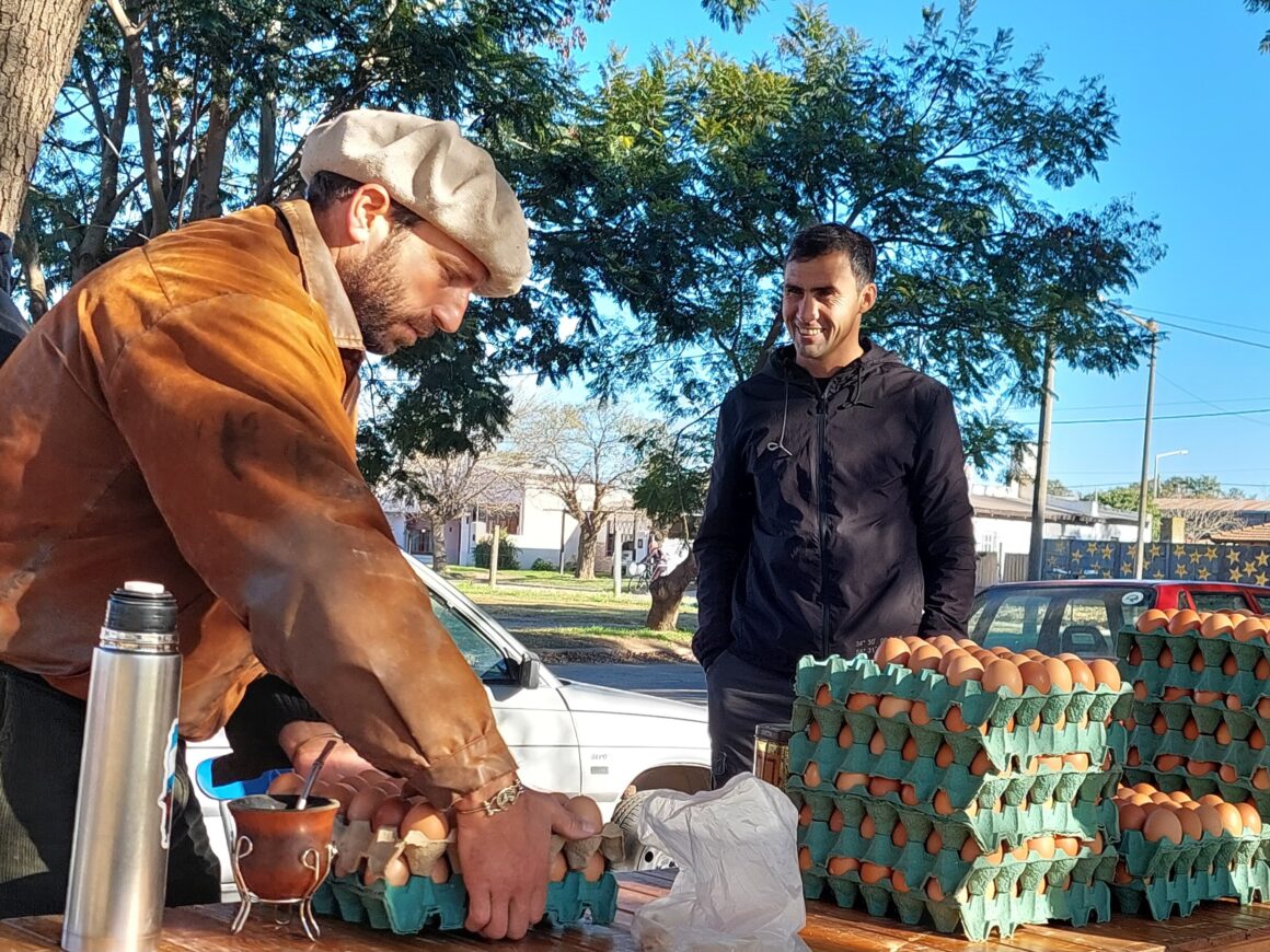 “Huerteros en tu Barrio” abre julio en la plaza Rosario Vera Peñaloza
