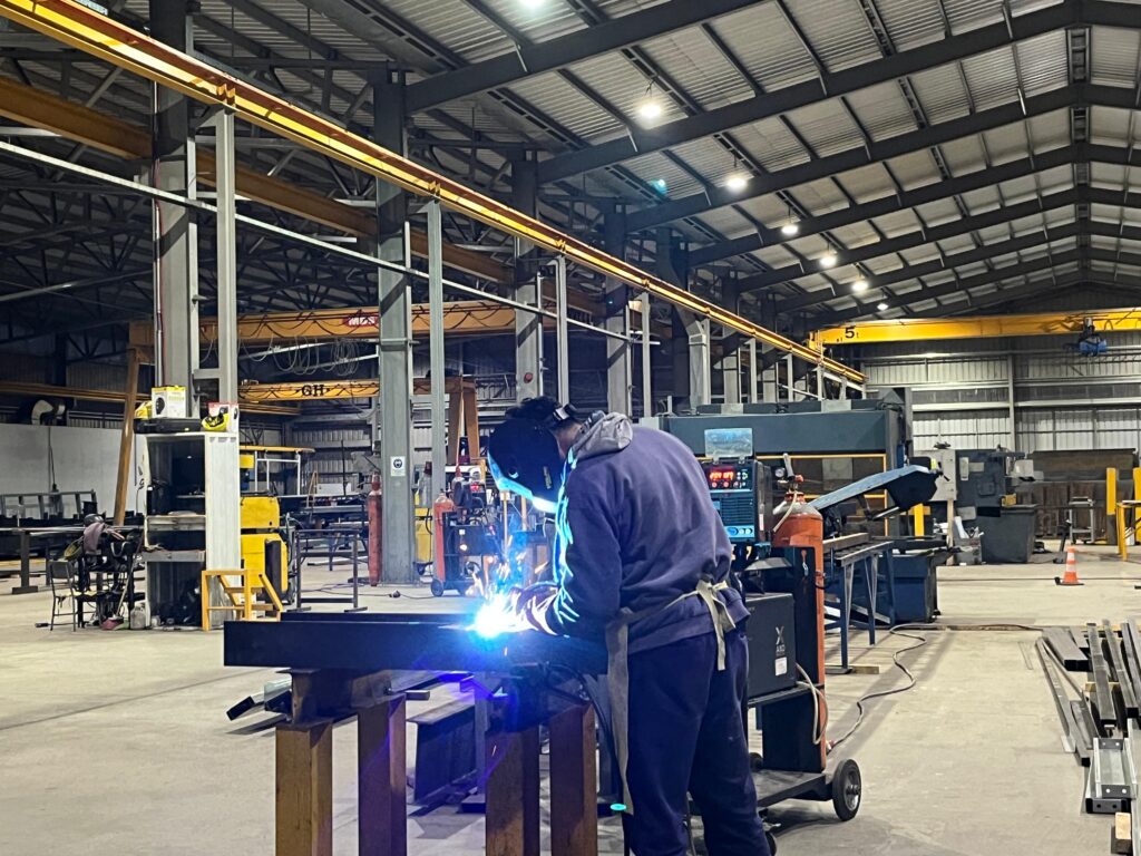 “Conecta Empleo”: prácticas en conformados metálicos de soldadura inicial en su segunda edición