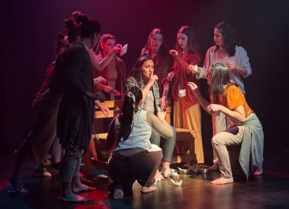 El Ballet Estable Municipal presentó “Barquito de Papel” en dos funciones a sala llena